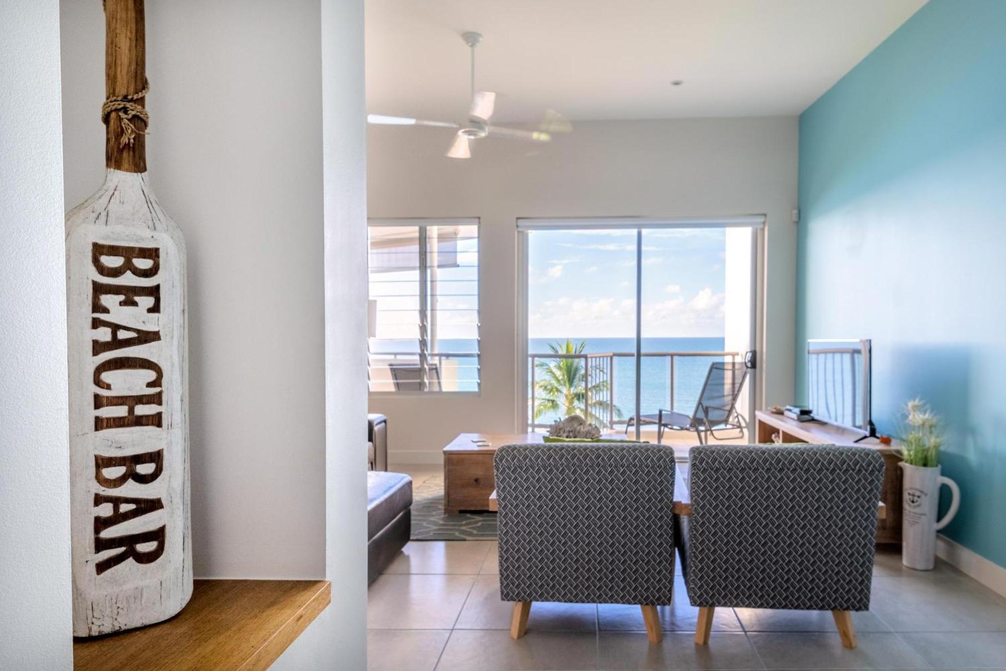 Coral Cove Apartments - Absolute Beachfront Resort Bowen Exterior foto
